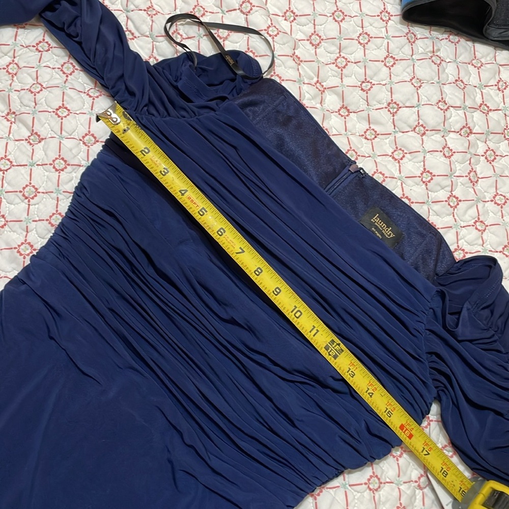 Laundry off shoulder, rushed column gown - Picture 7 of 8